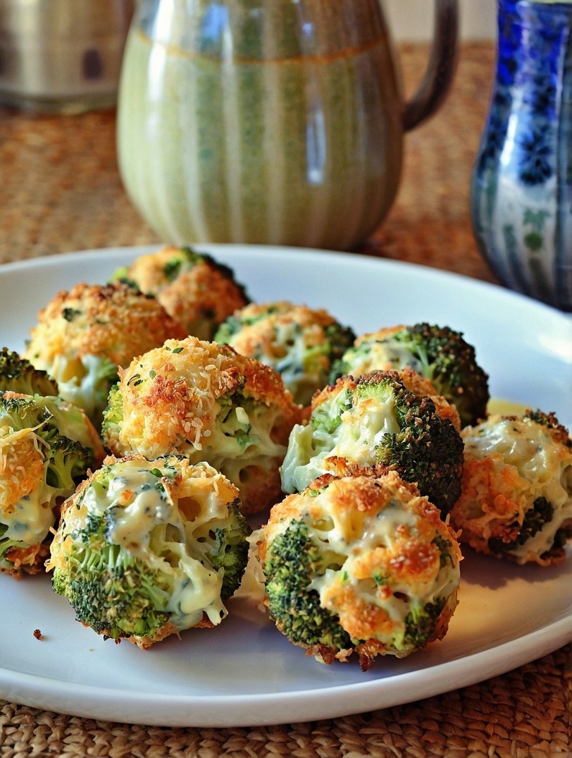 Healthy Broccoli Cheese Balls